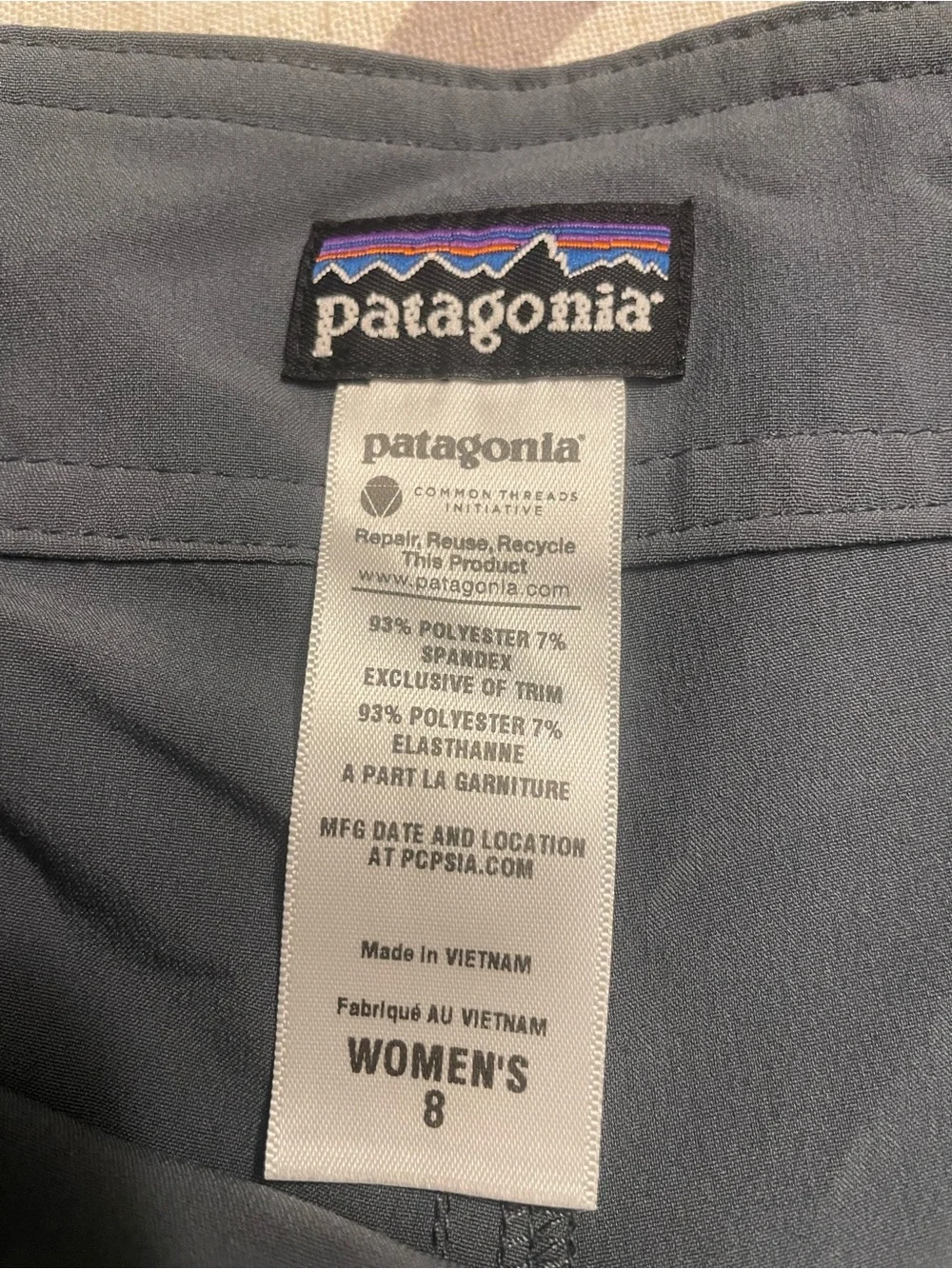 Patagonia Stretch Hydropeak Boardshorts Cargo Shorts 5” Inseam Grey Size 8 hikin - Picture 3 of 8